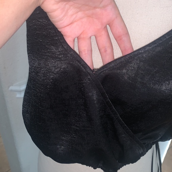 Urban Outfitters Black Crop Top - Picture 3 of 5